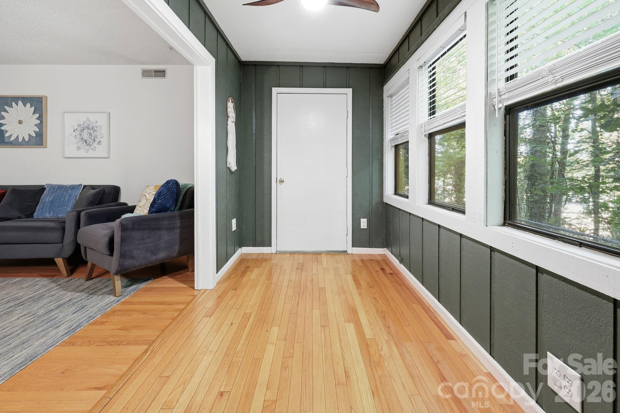 1503 Abbey Circle Property Photo 15