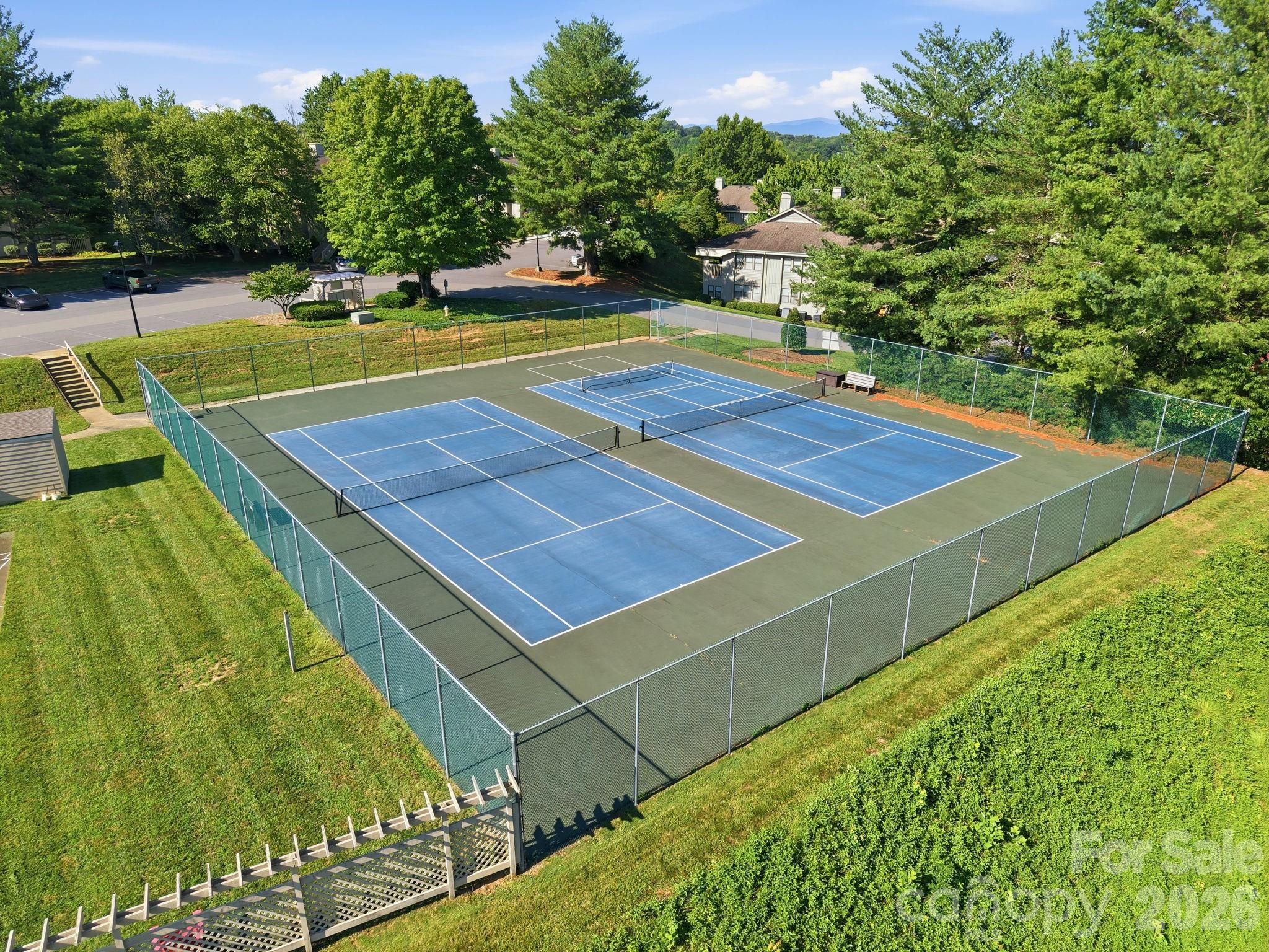1503 Abbey Circle Property Photo 29