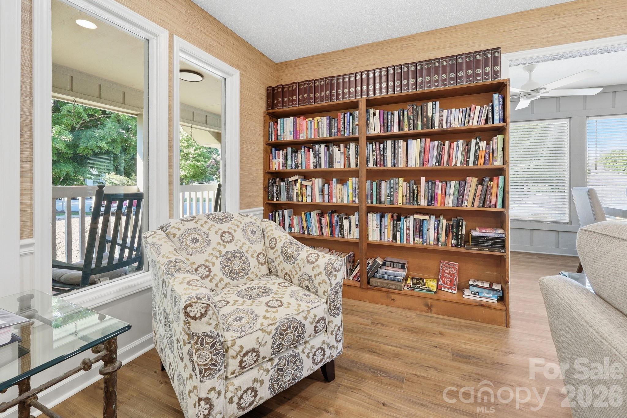 1503 Abbey Circle Property Photo 34