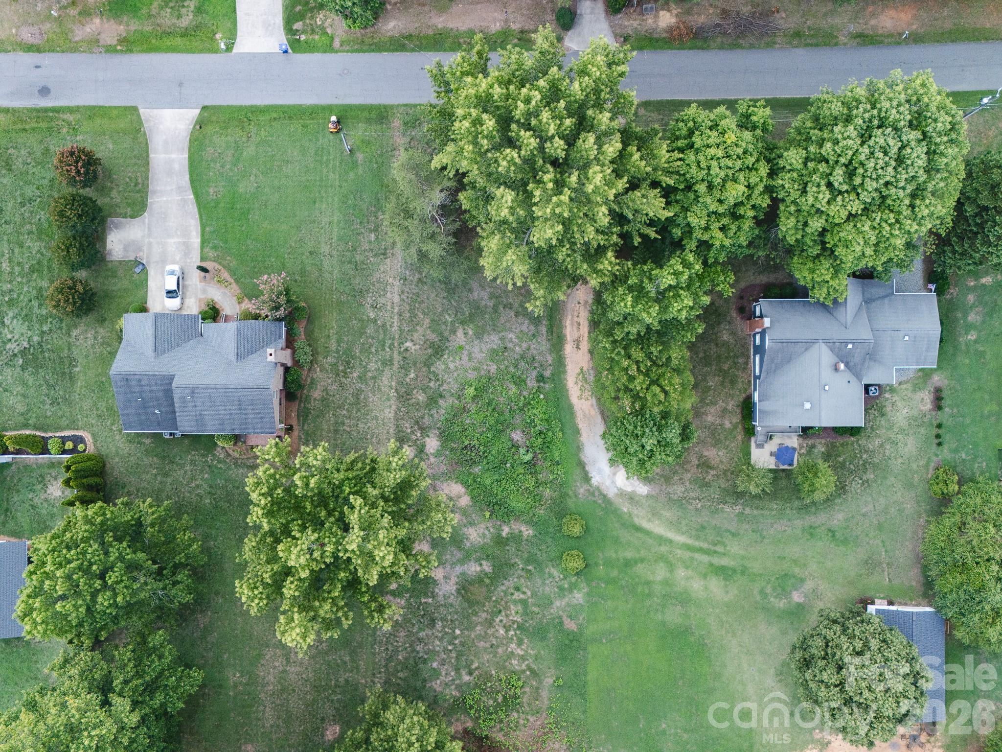0 Raleigh Avenue Property Photo 1