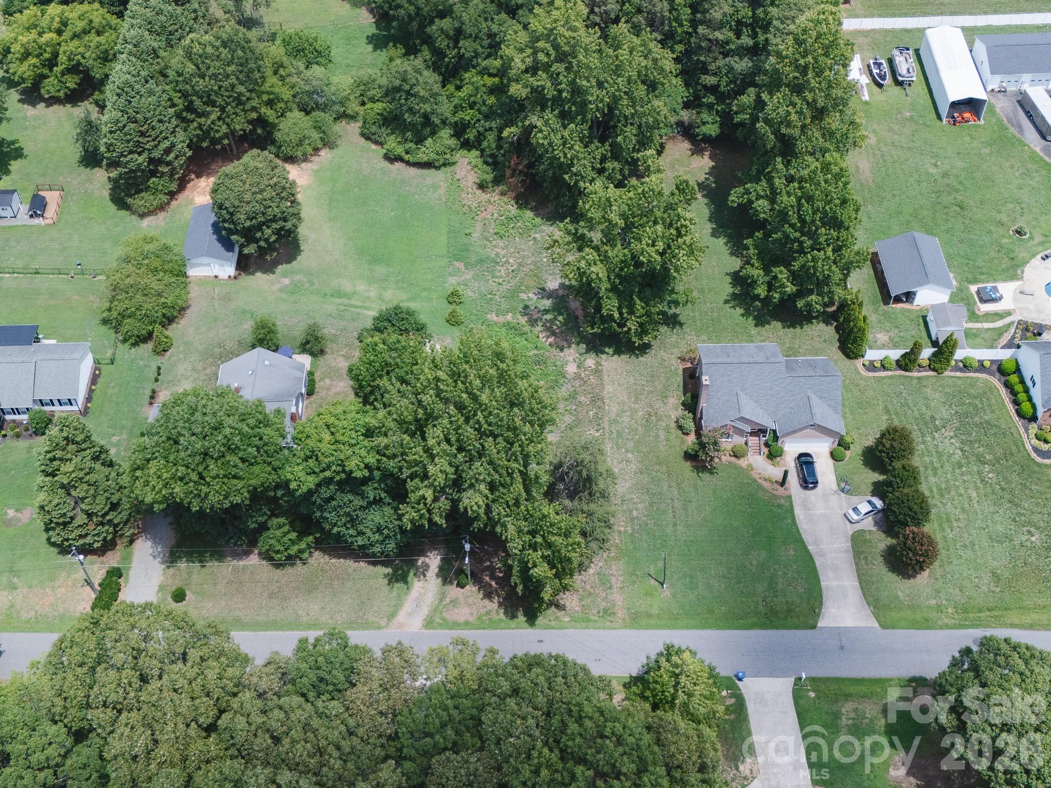 0 Raleigh Avenue Property Photo 4