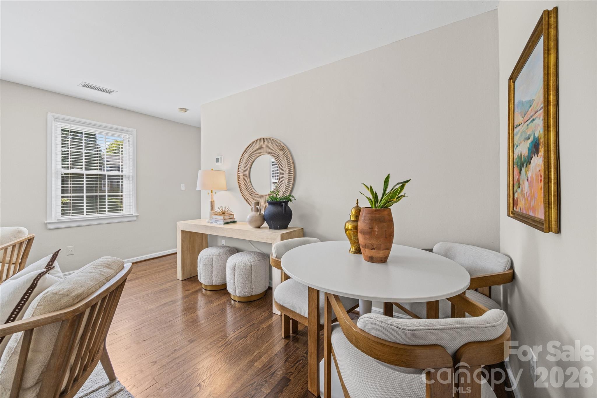 419 Wakefield Drive D Property Photo 7