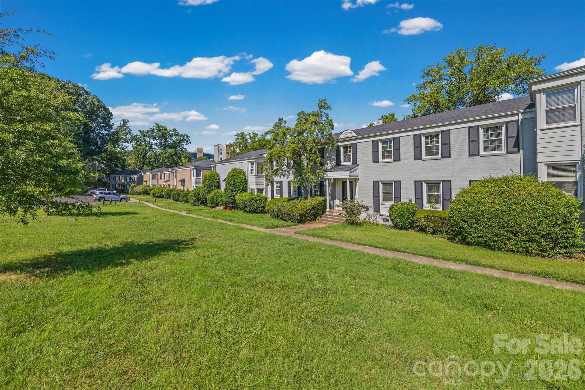 419 Wakefield Drive D Property Photo 20