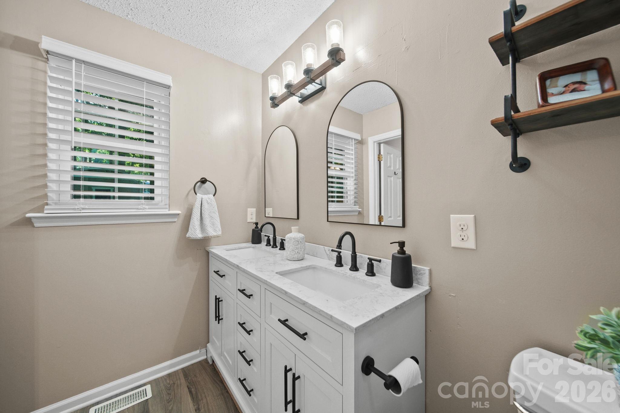 1895 Barnhardt Road Property Photo 15