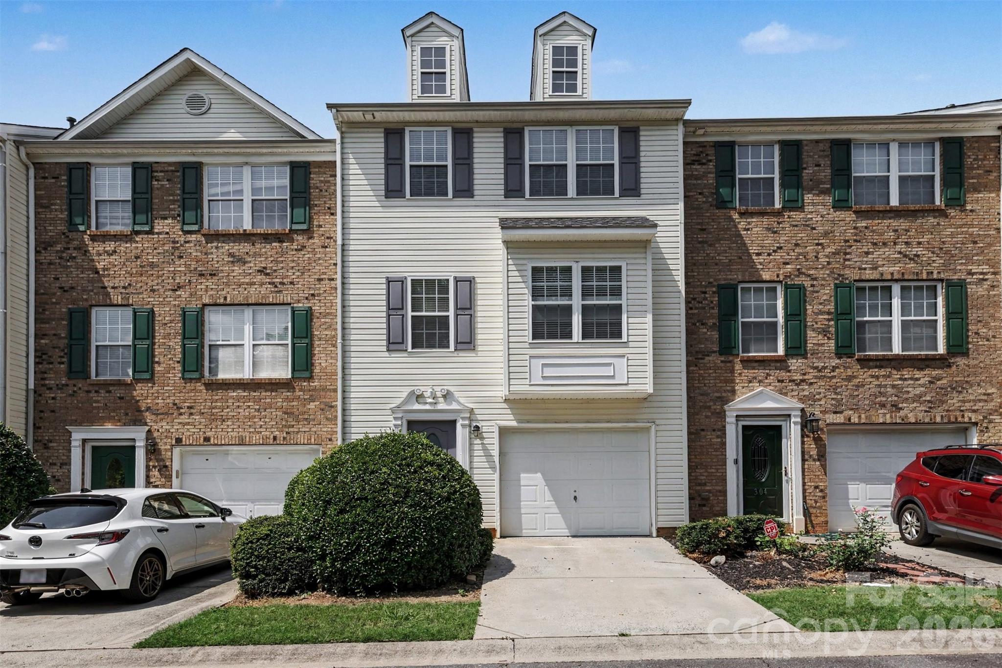 308 Langhorne Drive Property Photo 1