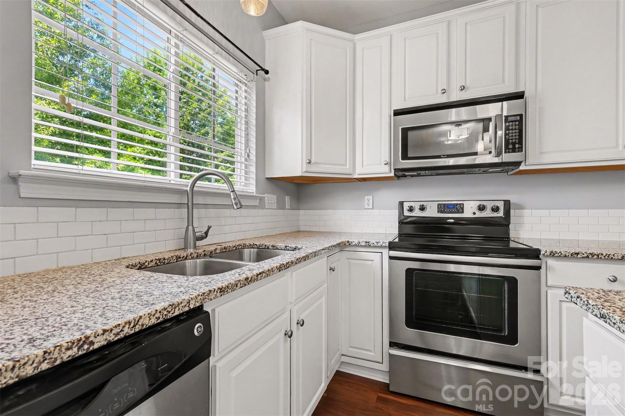 308 Langhorne Drive Property Photo 11