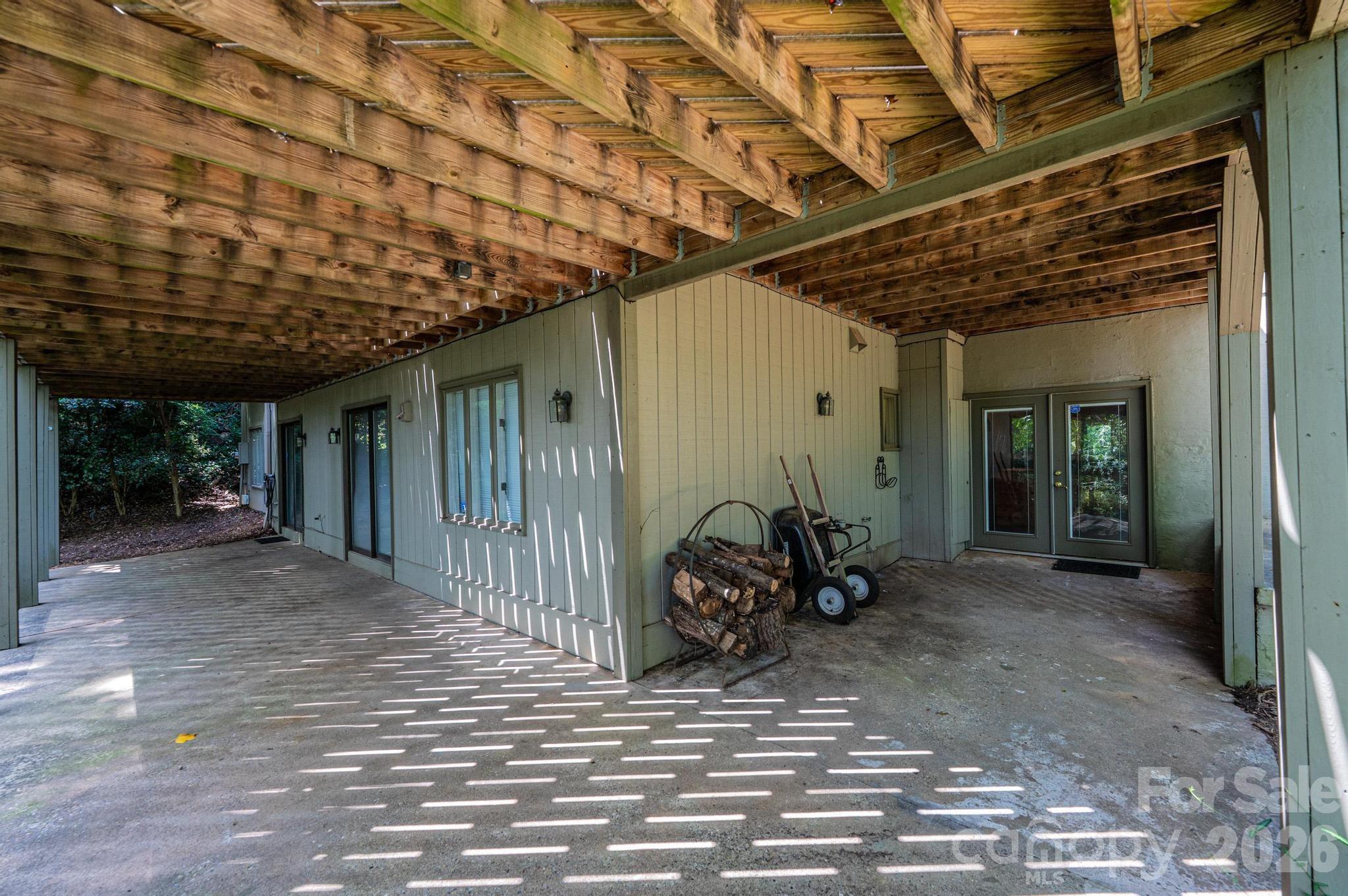 2028 10th Street Boulevard Property Photo 47