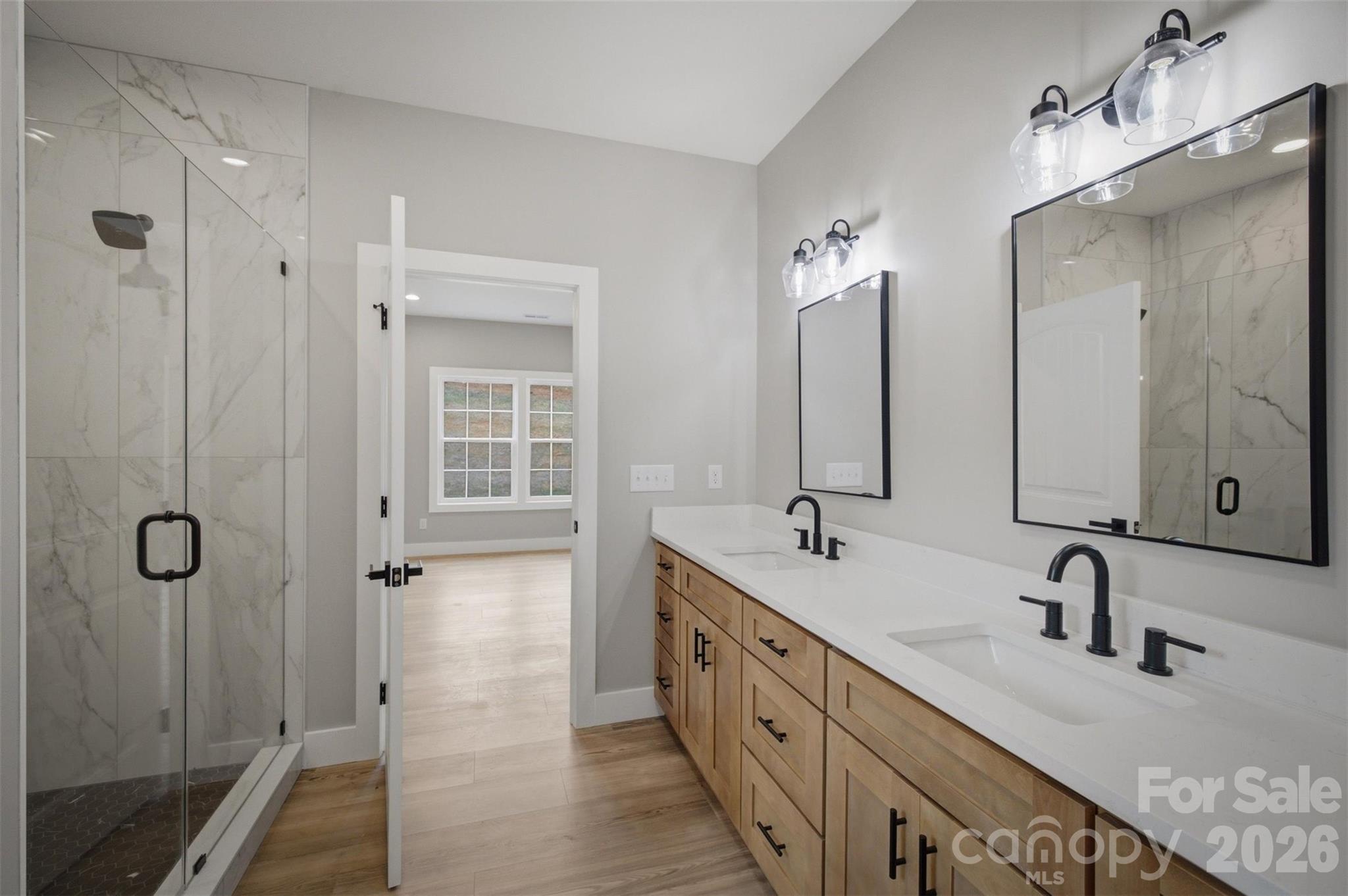 921 Overlook Drive Property Photo 16