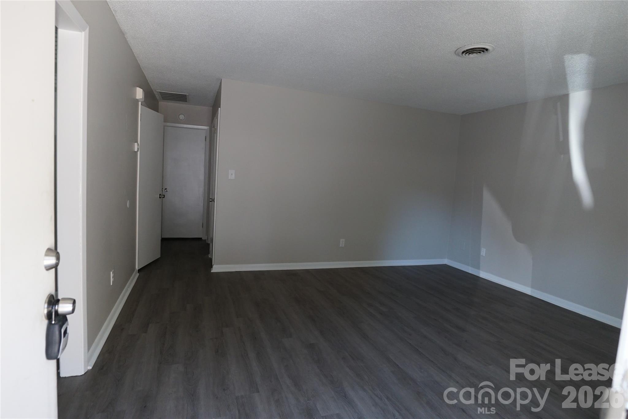 620 3rd Street Property Photo 3