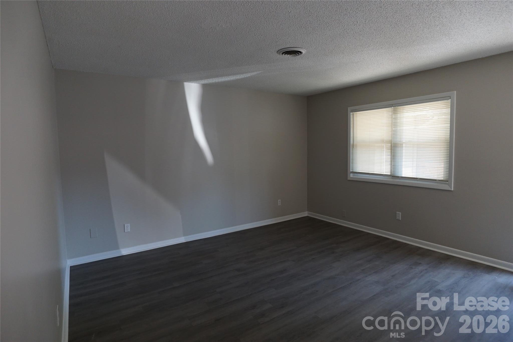 620 3rd Street Property Photo 4