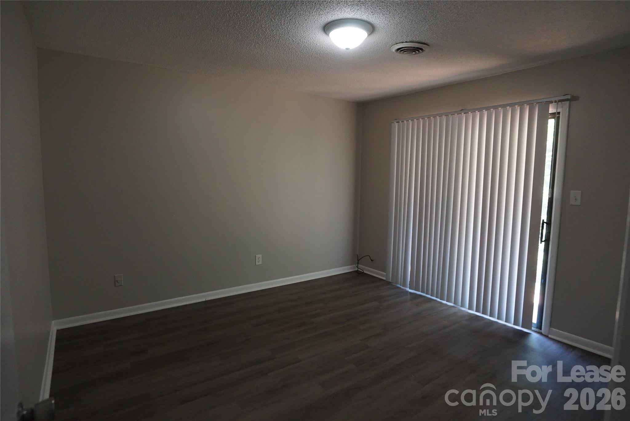 620 3rd Street Property Photo 8