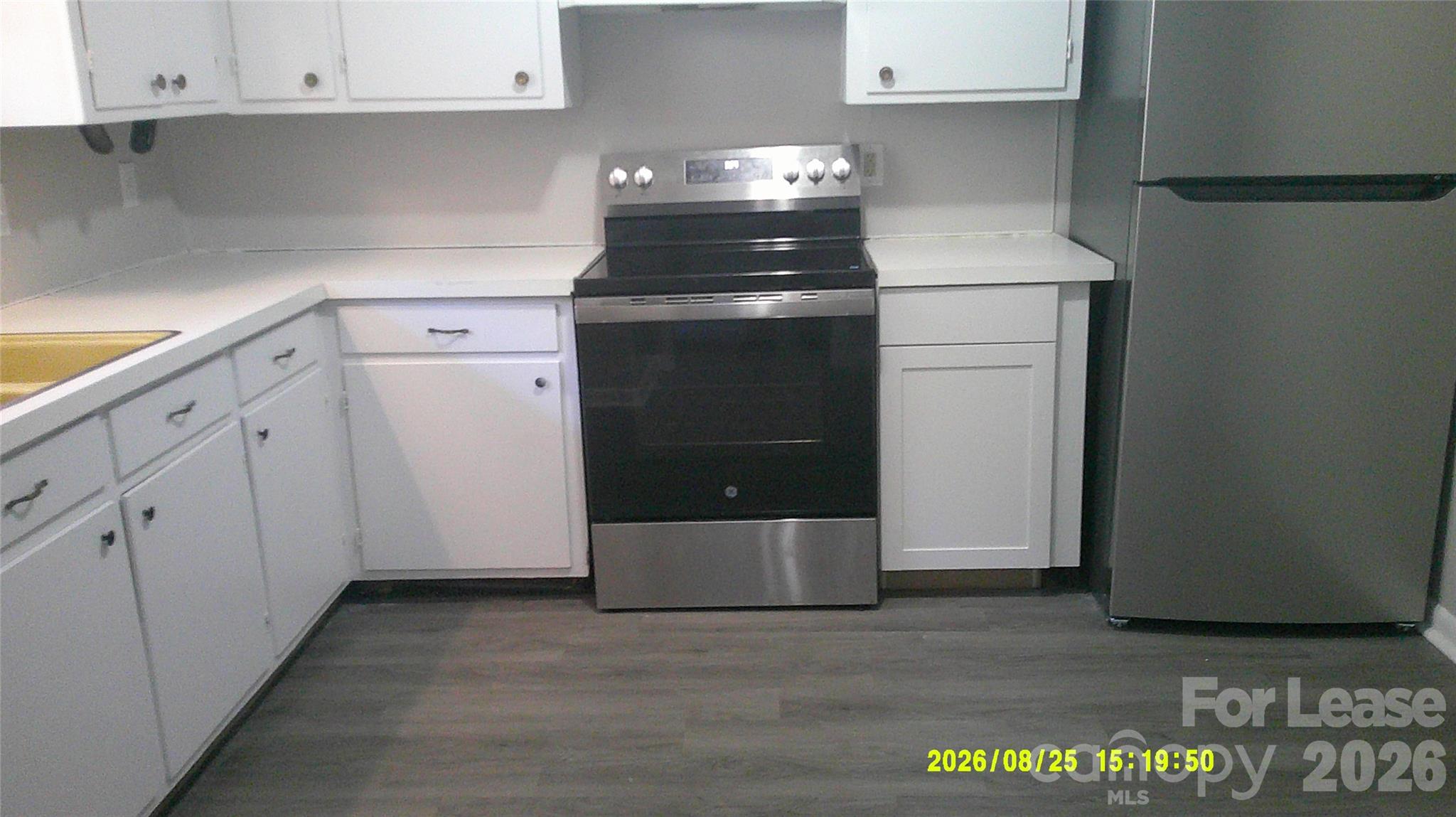 646 3rd Street Property Photo 5