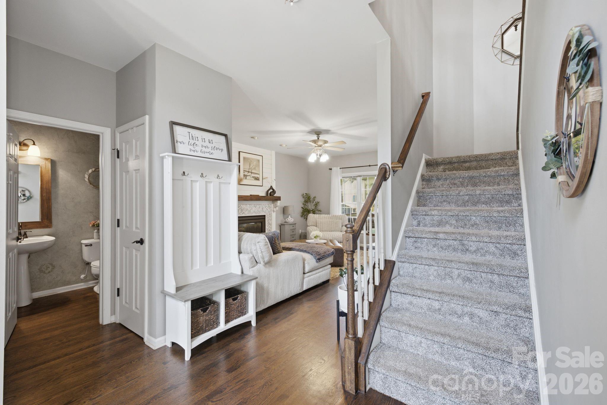 16914 Hampton Trace Road Property Photo 9