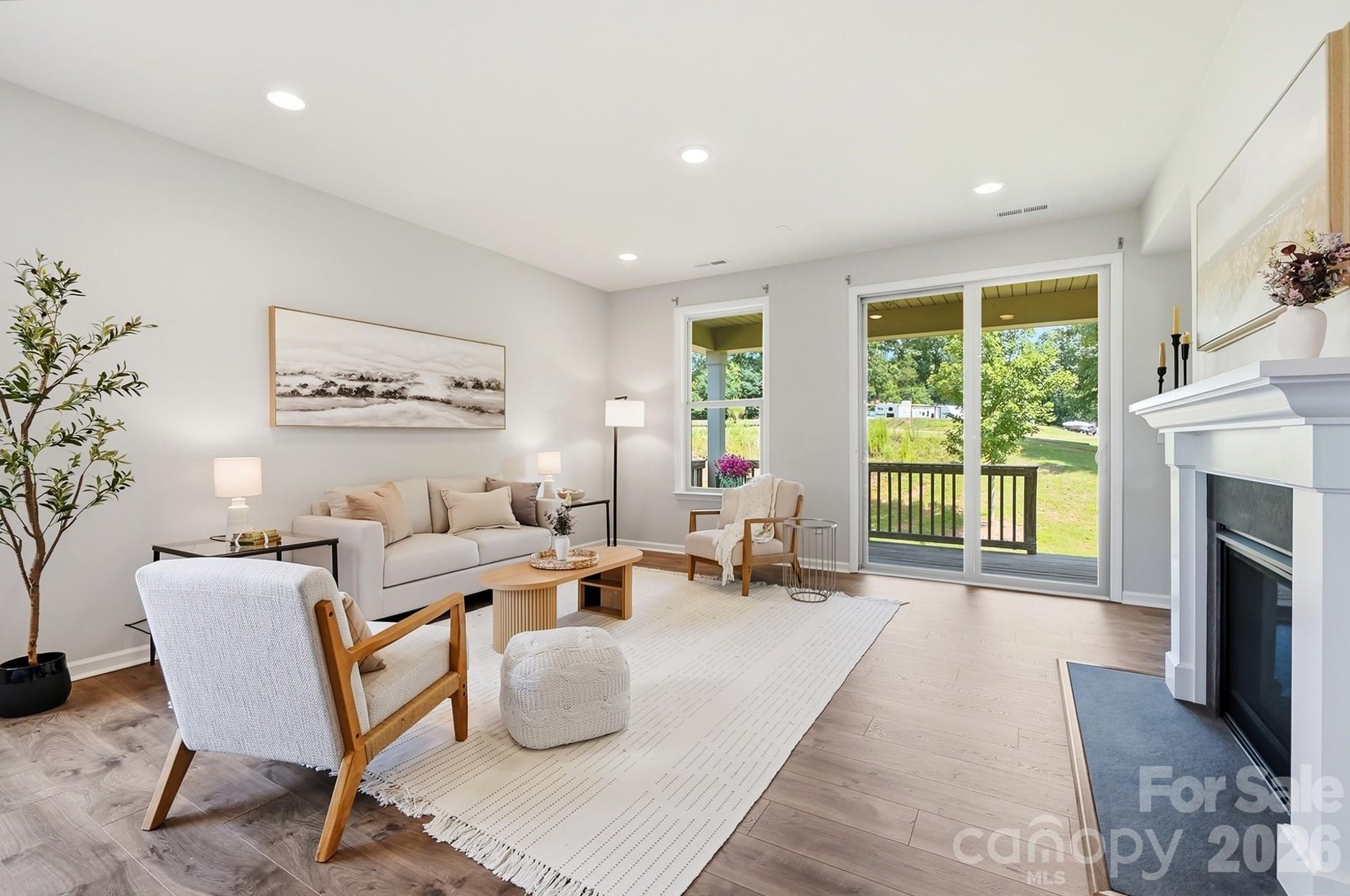 1100 Morning View Drive Property Photo 17