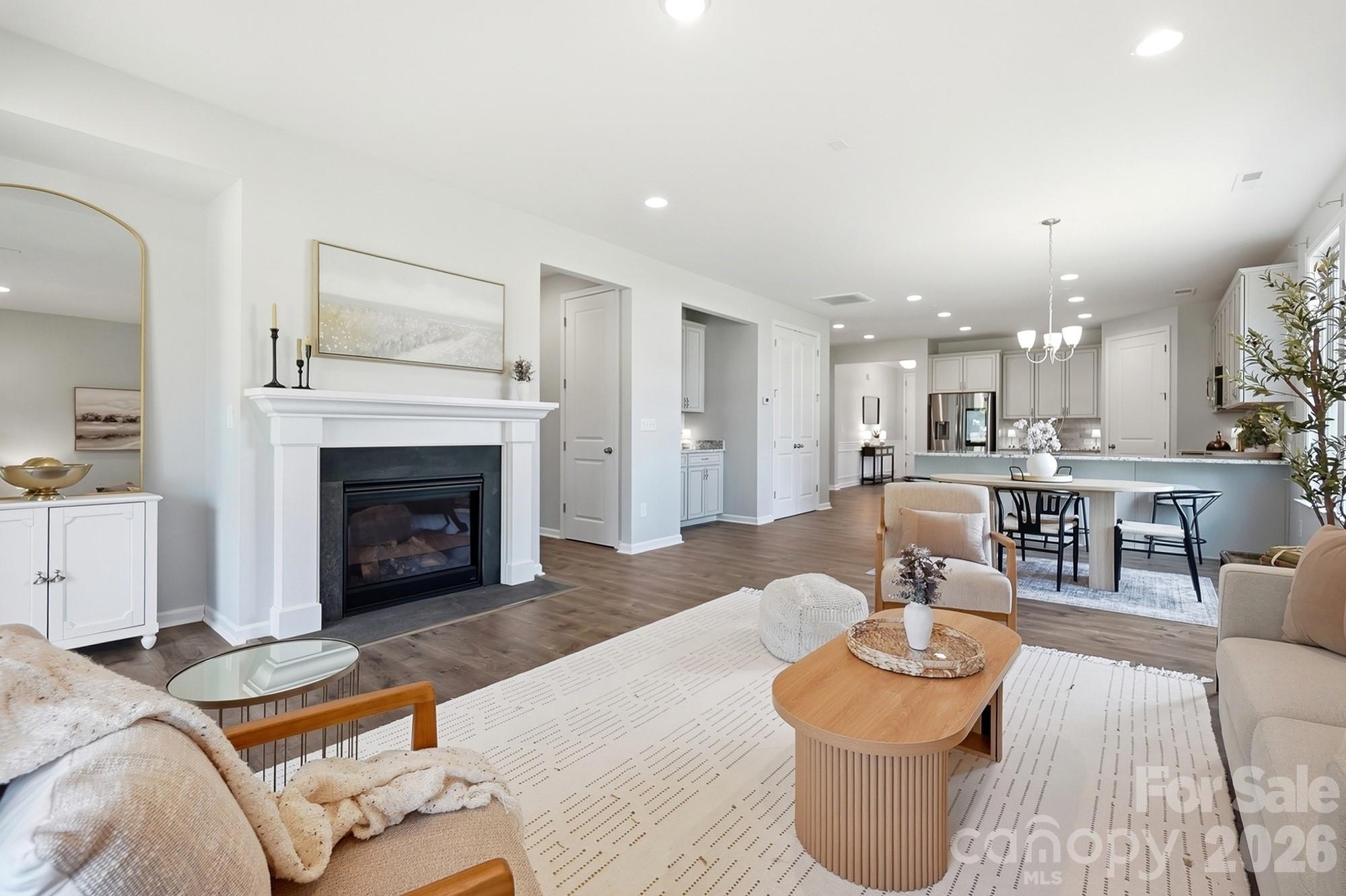 1100 Morning View Drive Property Photo 18