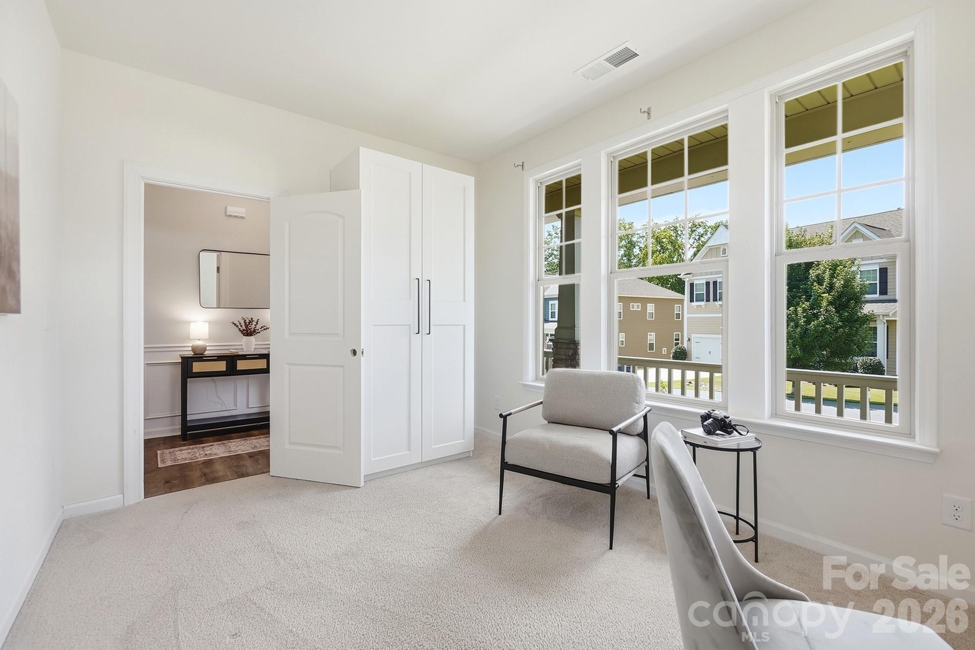 1100 Morning View Drive Property Photo 28