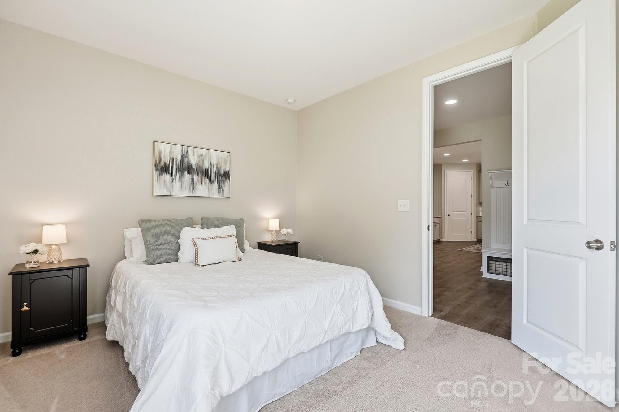 1100 Morning View Drive Property Photo 31