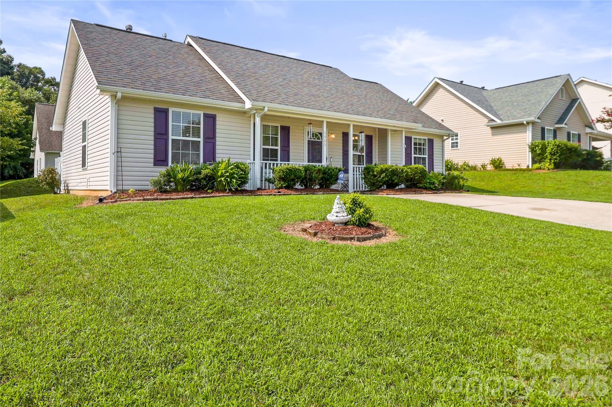 5405 Katherine Court Property Photo 2
