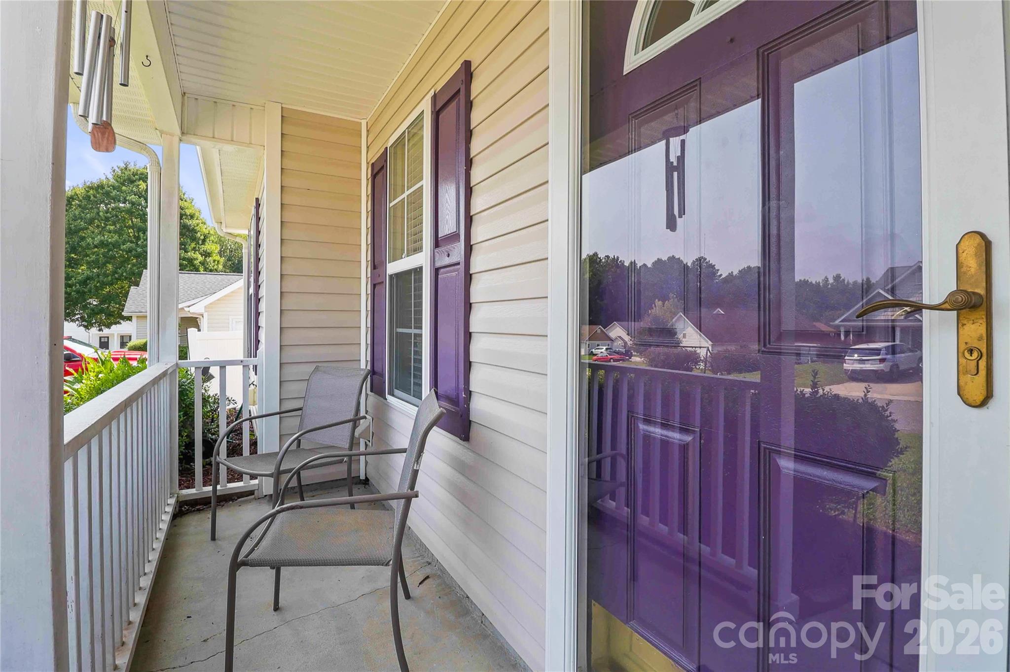 5405 Katherine Court Property Photo 6