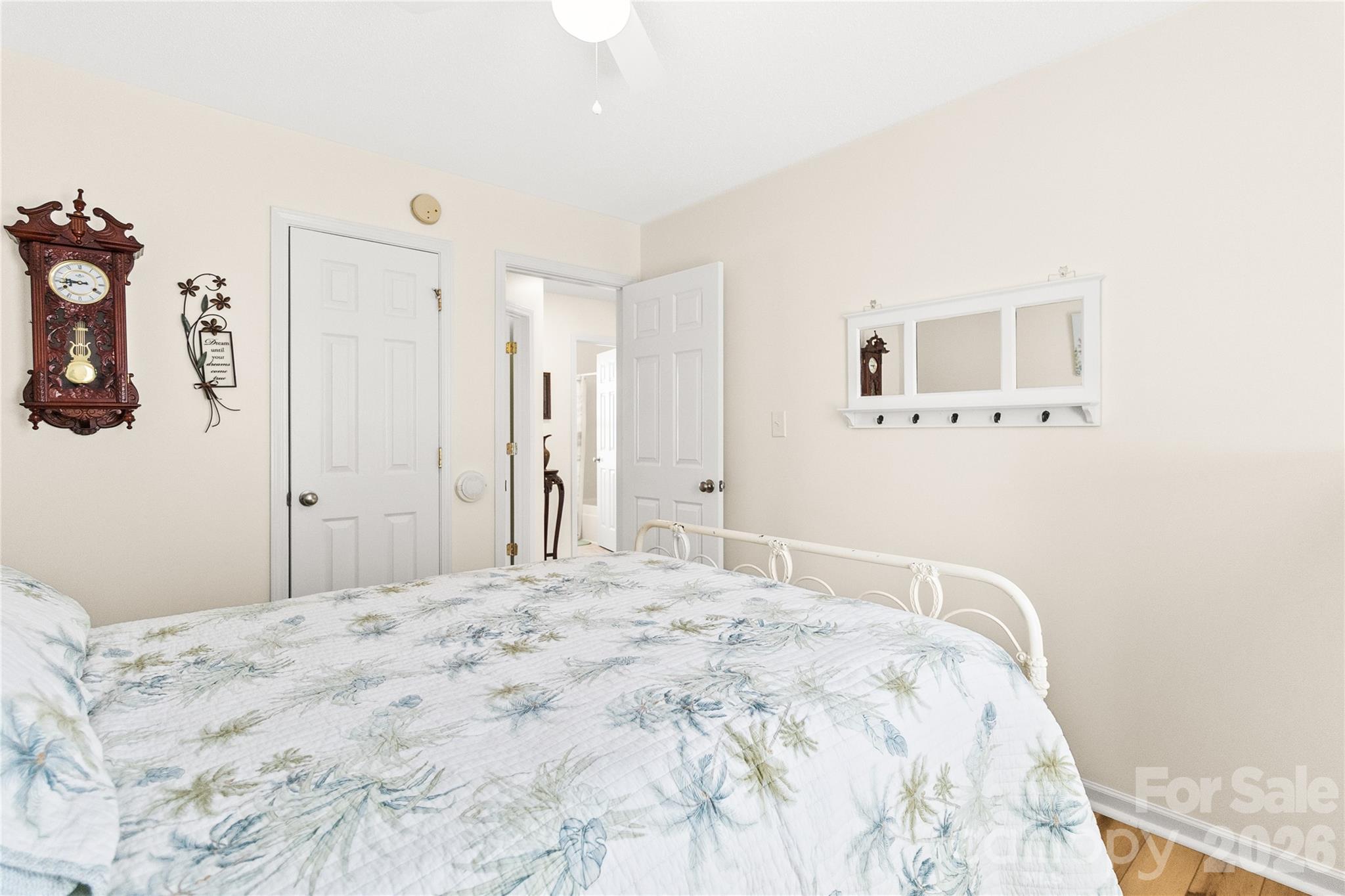 5405 Katherine Court Property Photo 34