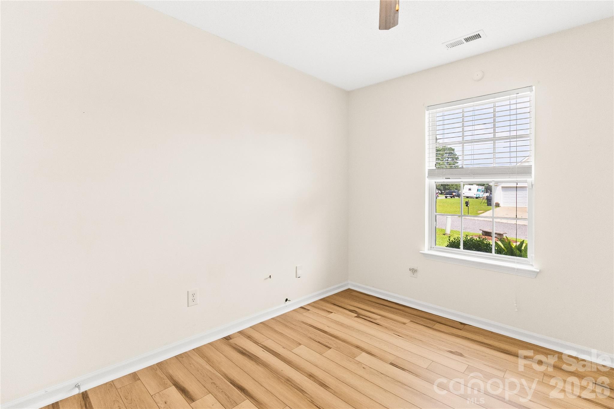 5405 Katherine Court Property Photo 35