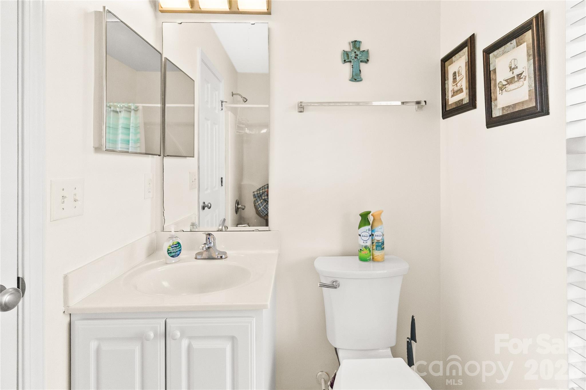 5405 Katherine Court Property Photo 37