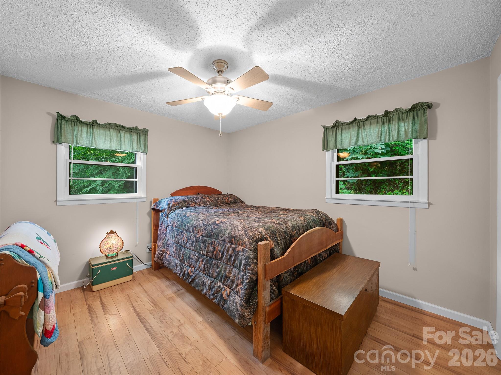 915 Little Creek Road Property Photo 14