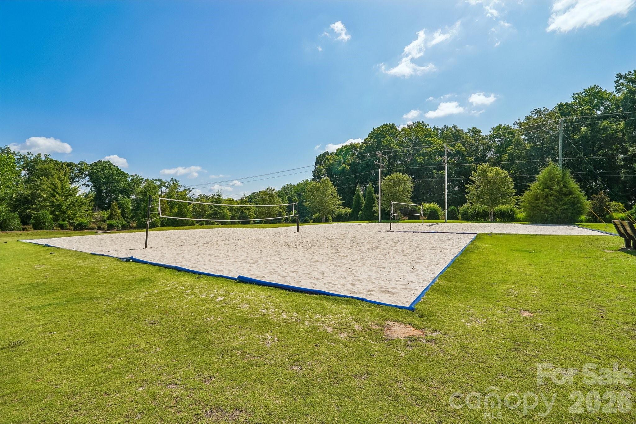 977 Bellegray Lane Property Photo 40