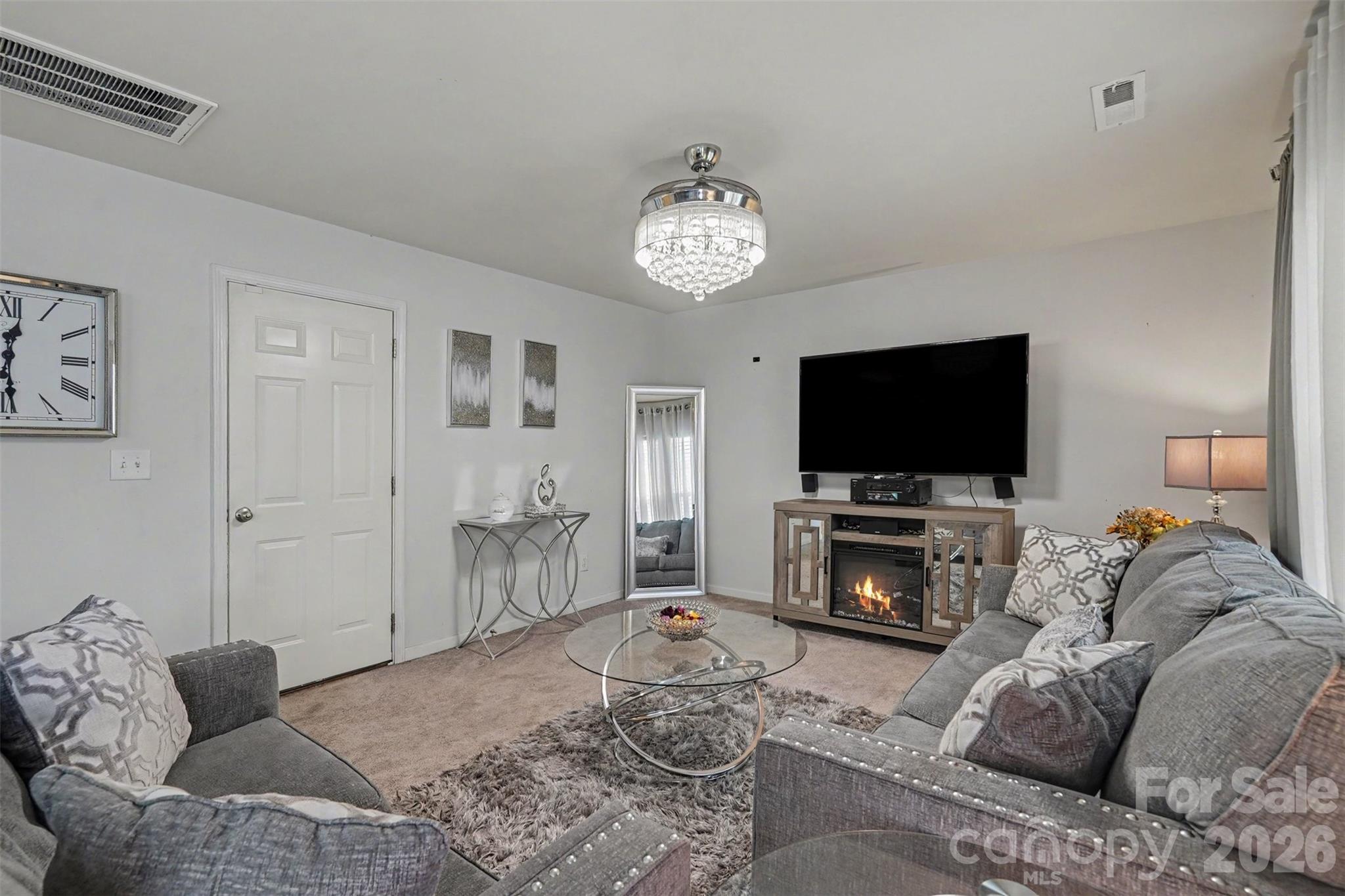 347 Cornwall Drive Property Photo 9