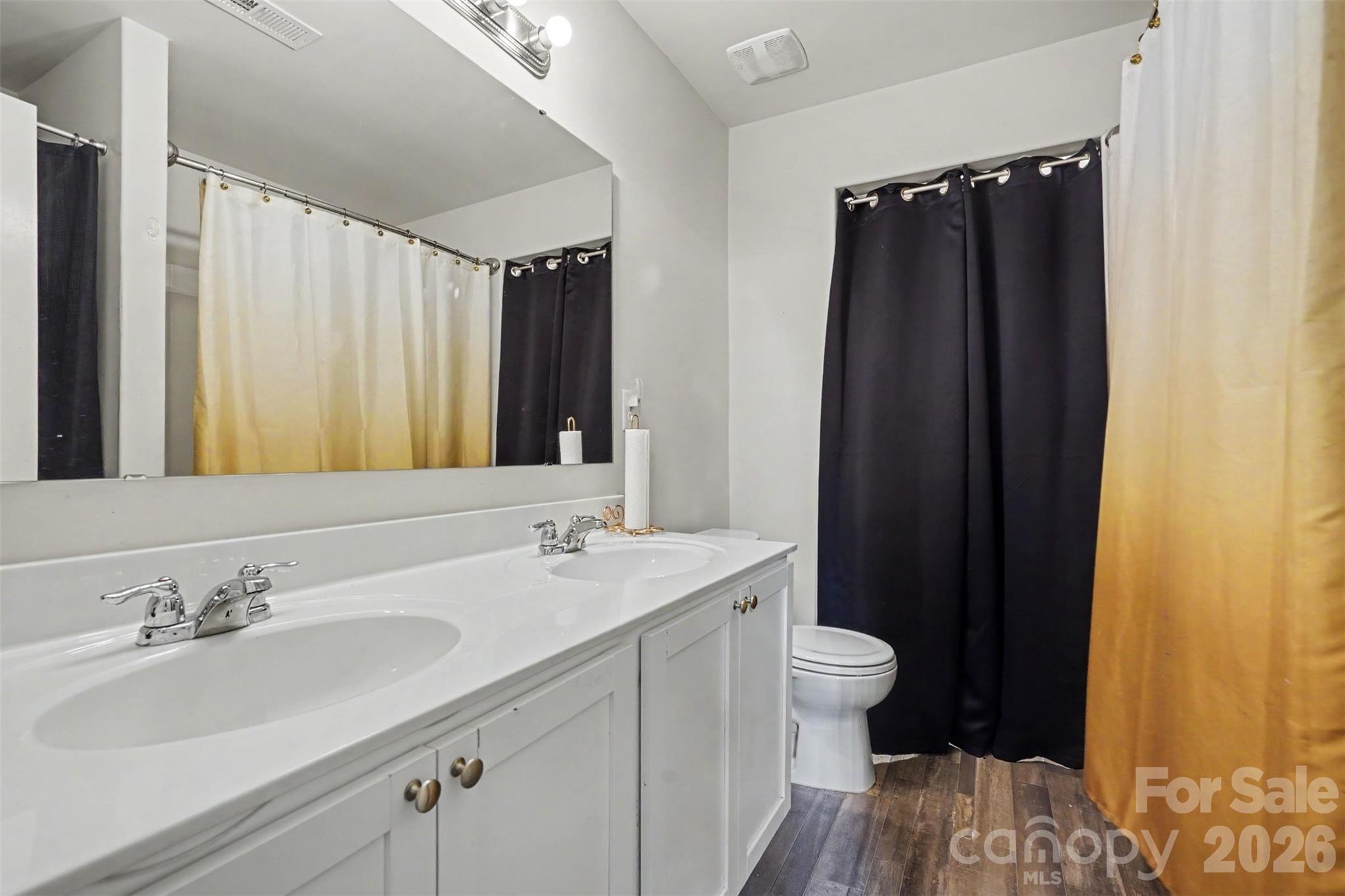 347 Cornwall Drive Property Photo 15