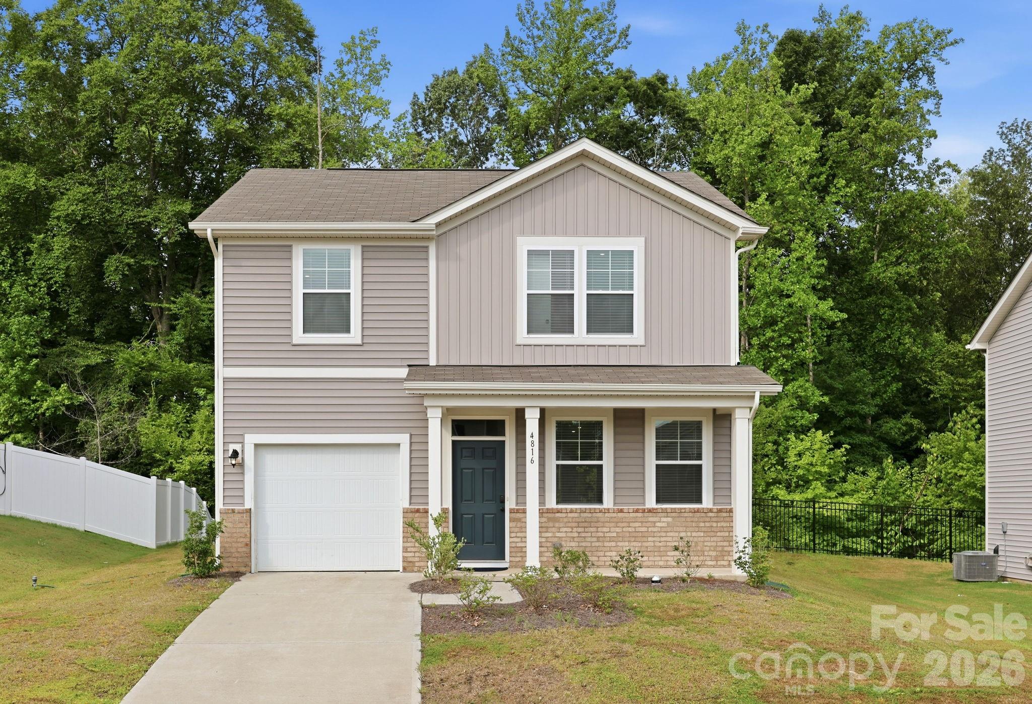 4816 Raspberry Knoll Drive Property Photo 3