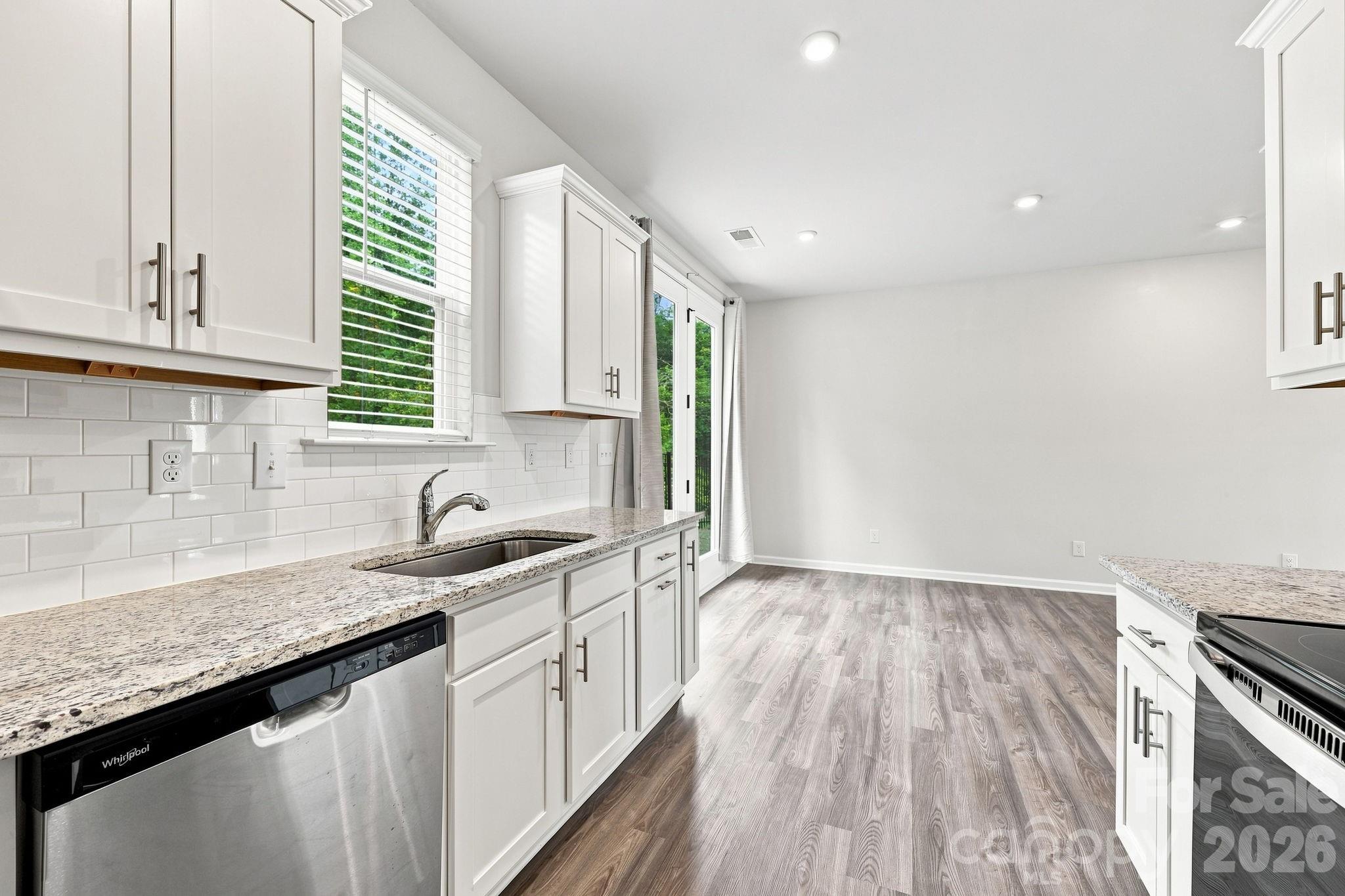 4816 Raspberry Knoll Drive Property Photo 12