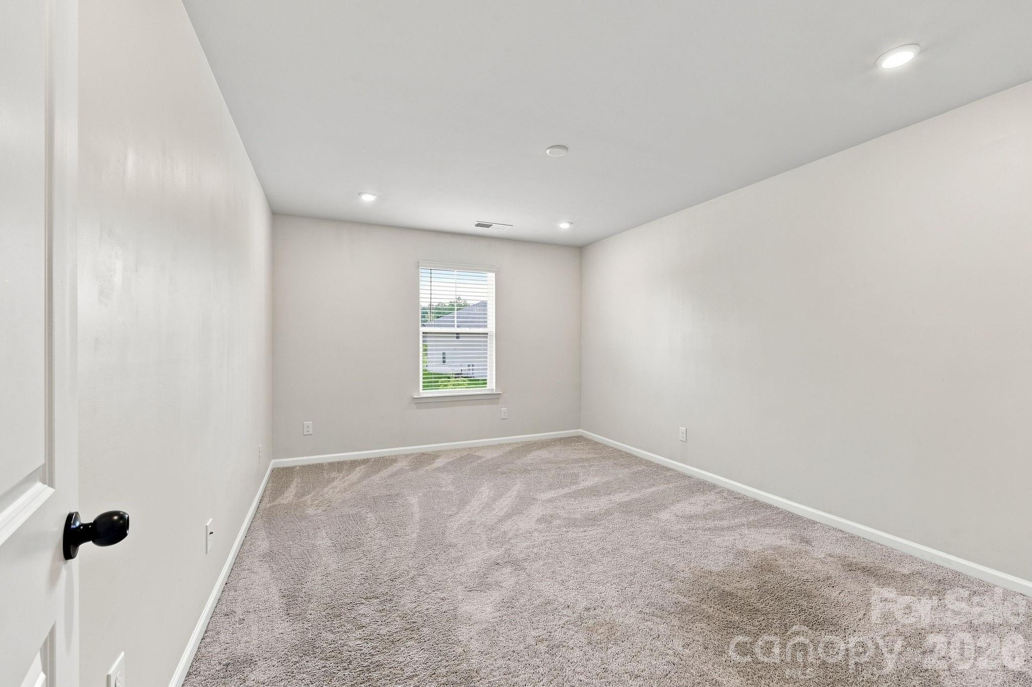 4816 Raspberry Knoll Drive Property Photo 18