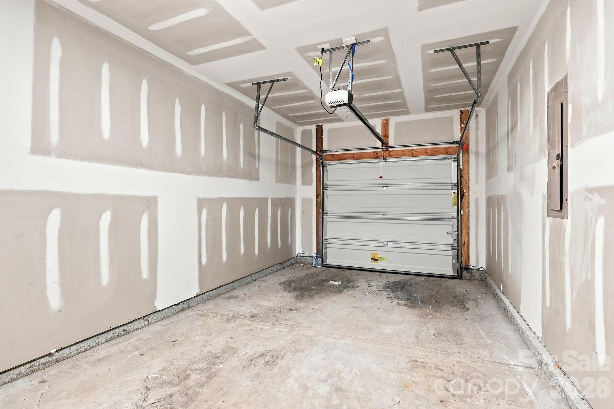 4816 Raspberry Knoll Drive Property Photo 35