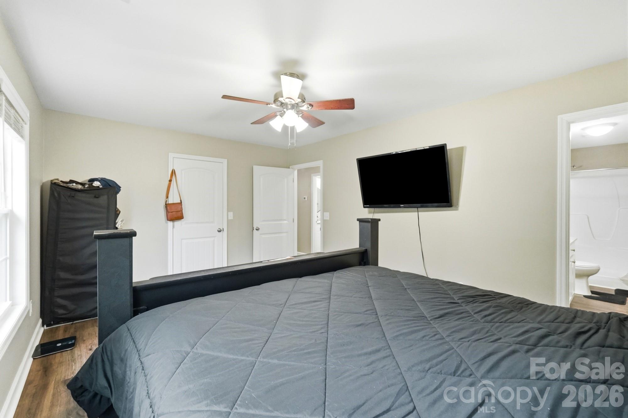 102 Twin Brook Lane Property Photo 17