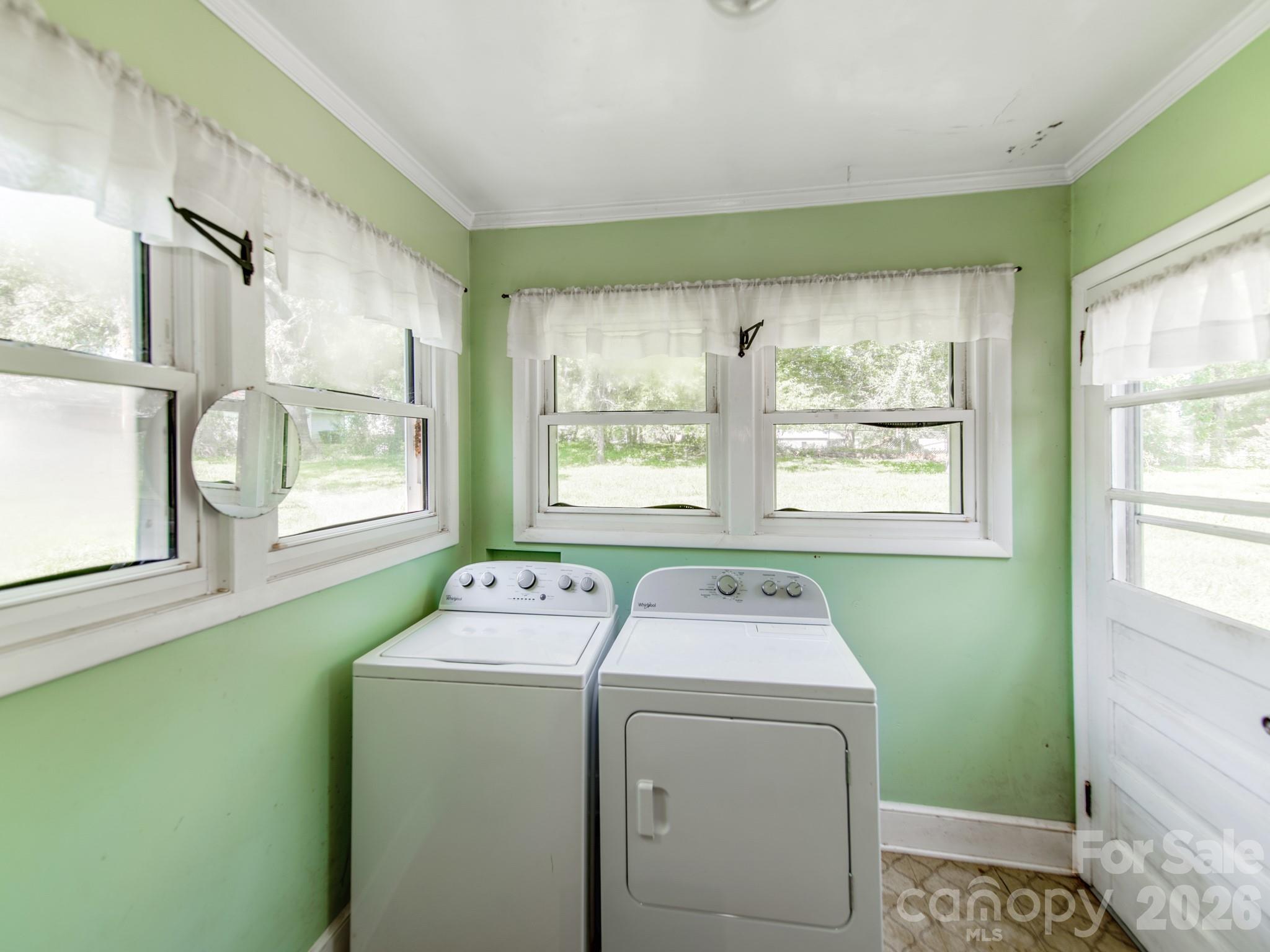 350 Raleigh Street Property Photo 13