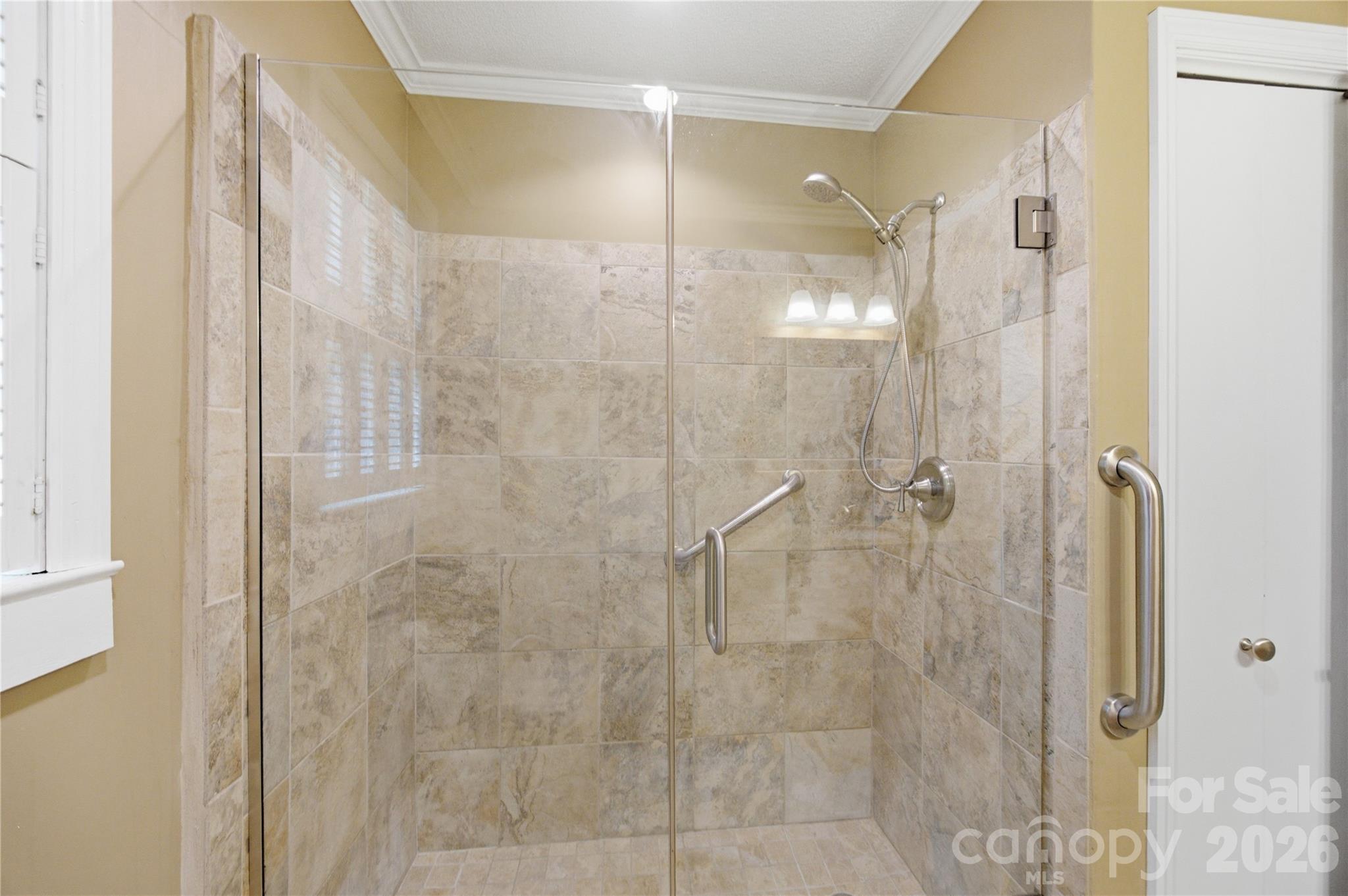 1471 Winthrop Avenue Property Photo 17