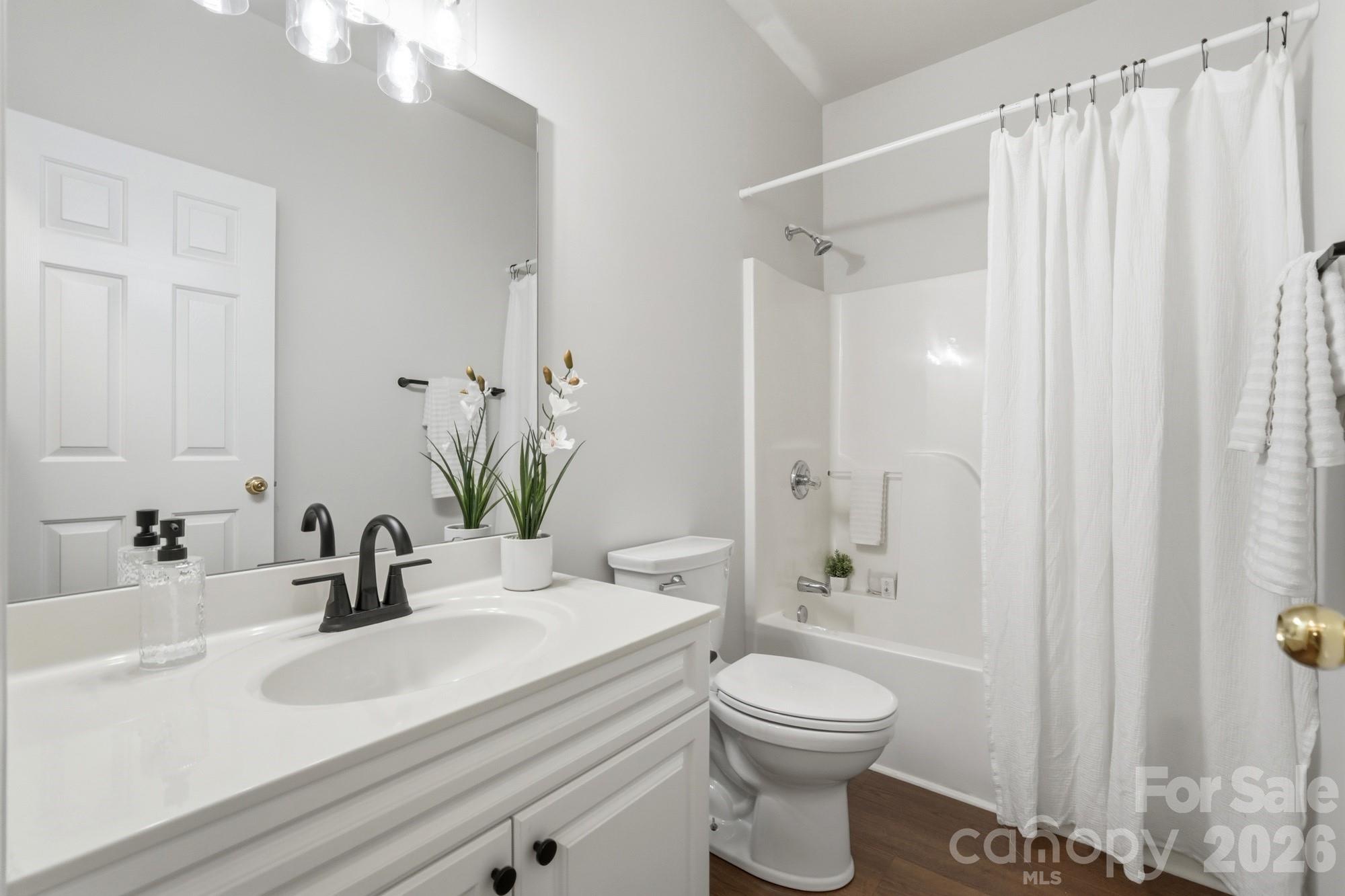 676 Continental Drive Property Photo 16