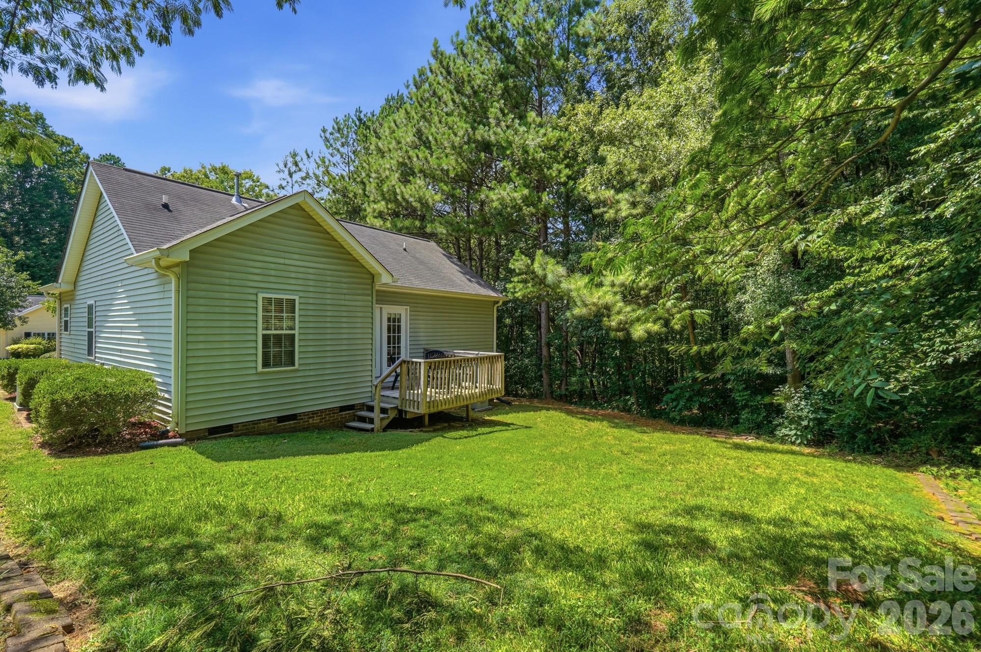 676 Continental Drive Property Photo 20