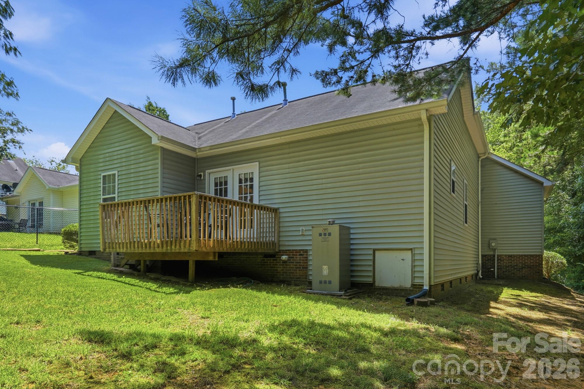 676 Continental Drive Property Photo 22