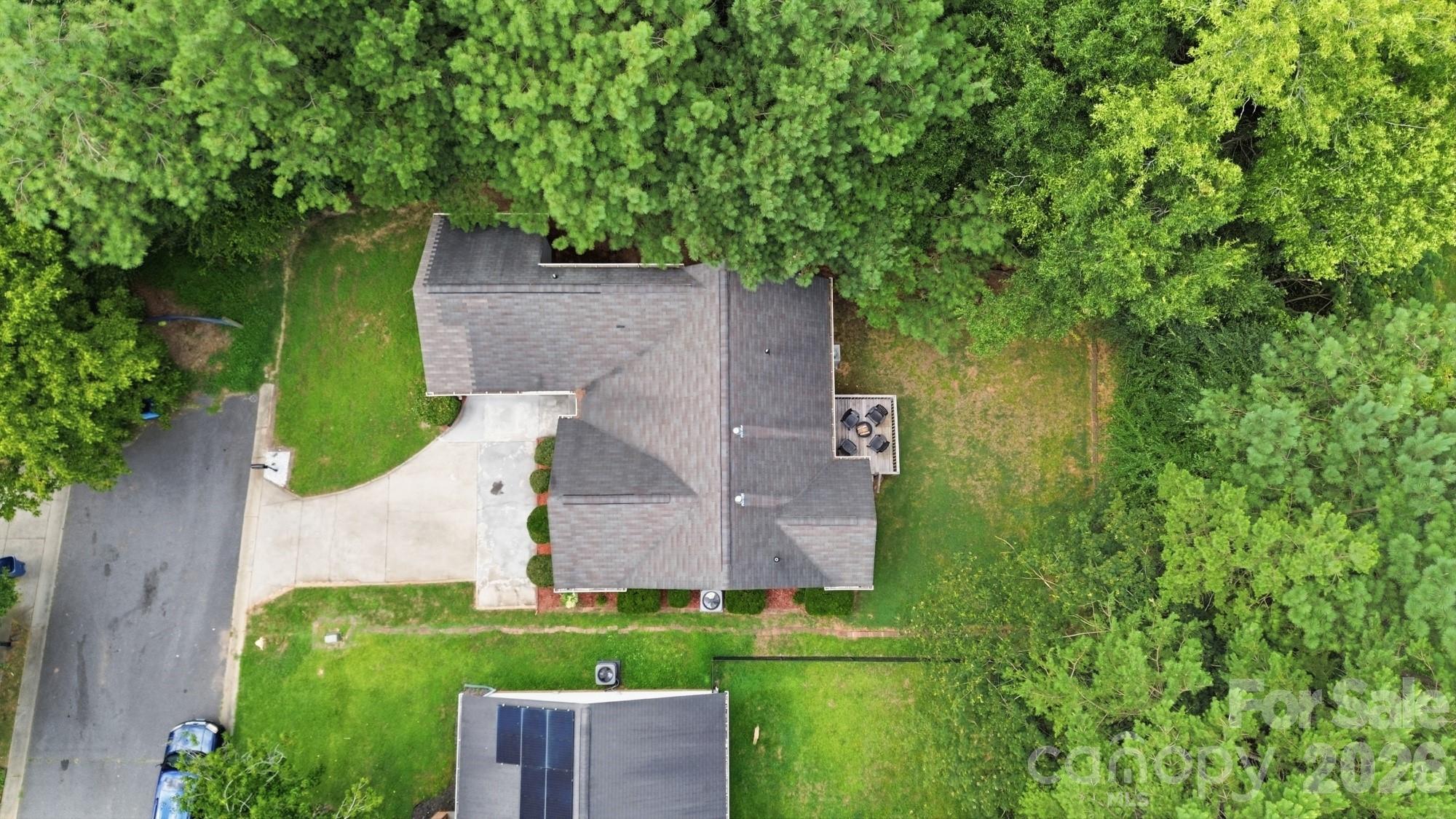 676 Continental Drive Property Photo 24
