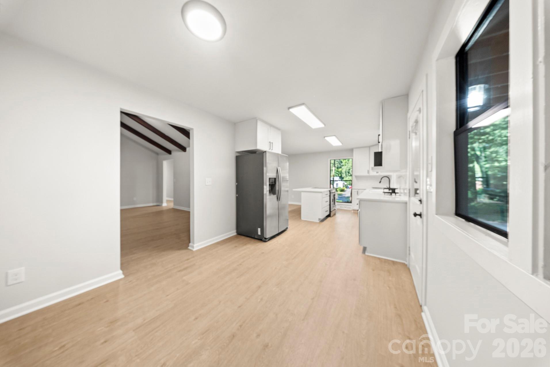 4739 Squirrel Nest Lane Property Photo 6