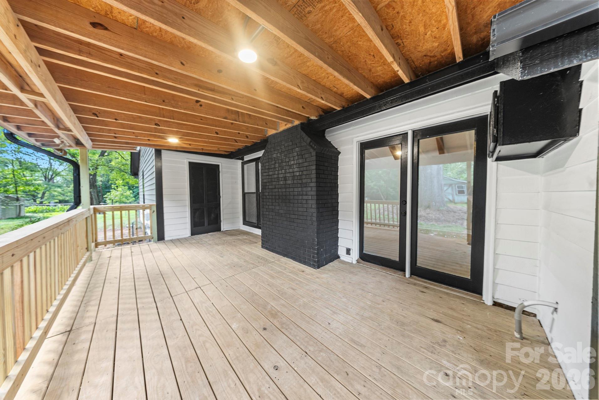 4739 Squirrel Nest Lane Property Photo 16