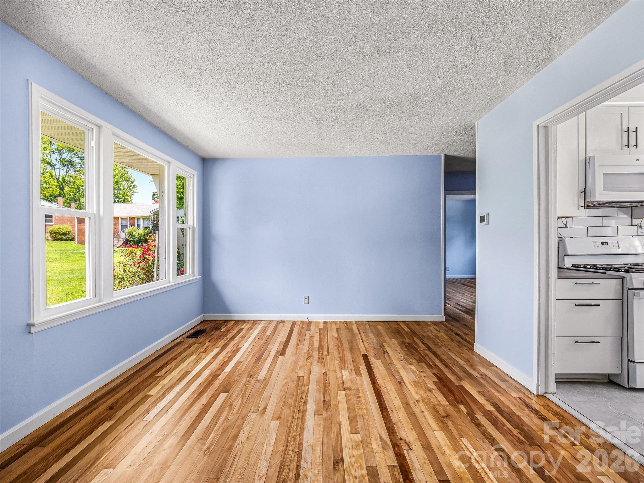 43 Trowbridge Lane Property Photo 7