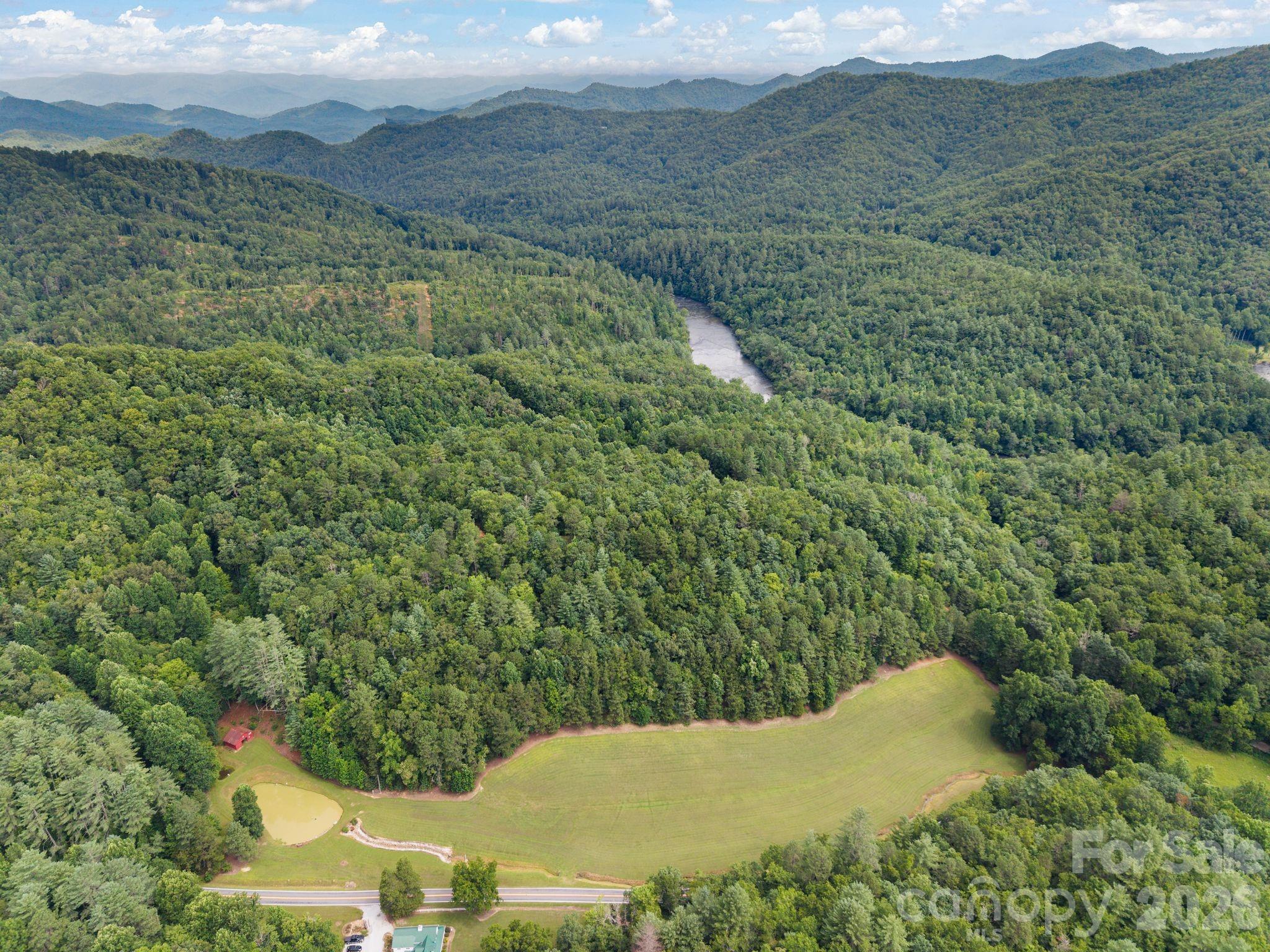 1408 Tellico Road Property Photo 5