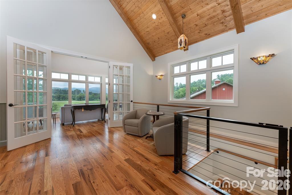 326 Golden Valley Drive Property Photo 10