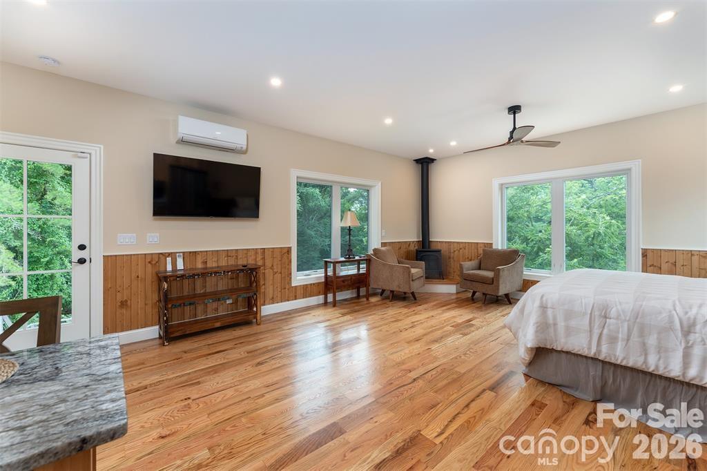326 Golden Valley Drive Property Photo 16