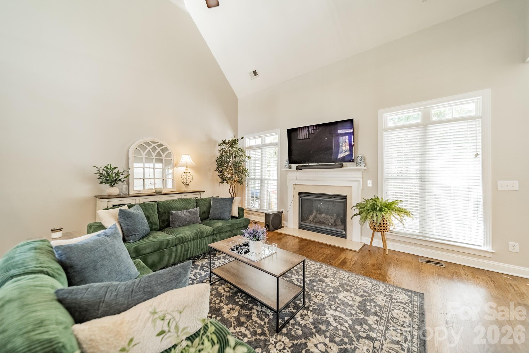 20400 Marblehead Court Property Photo 11