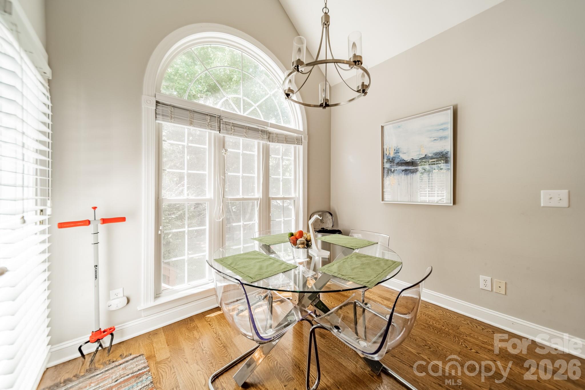 20400 Marblehead Court Property Photo 14