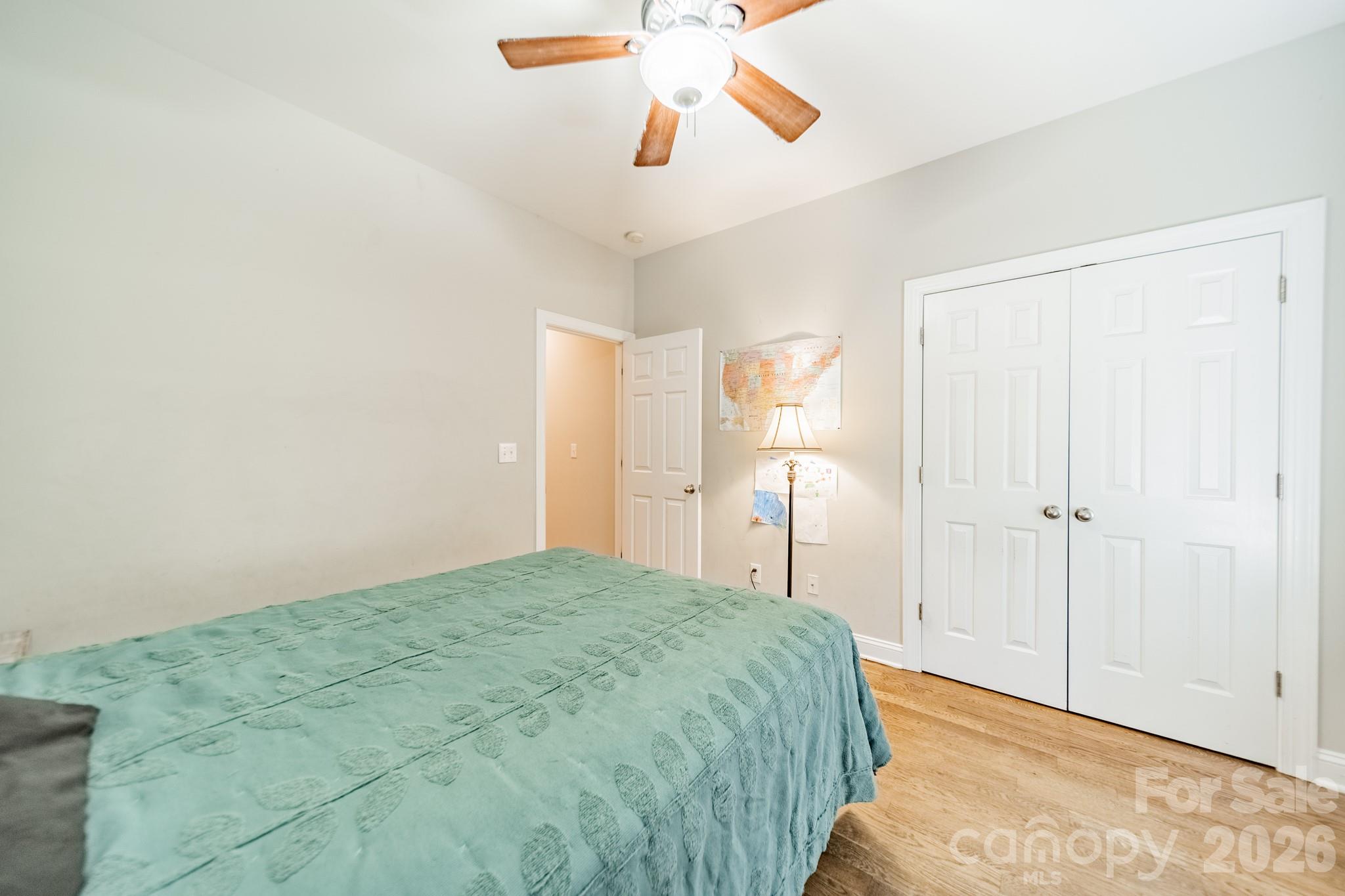 20400 Marblehead Court Property Photo 28